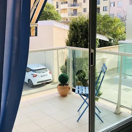 Apartment T2 A A 400m De La Avec Balcon Et Parking Prive - Fr-1-433-48 Arcachon