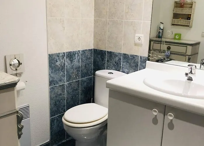 T2 A A 400m De La Avec Balcon Et Parking Prive - Fr-1-433-48 Arcachon